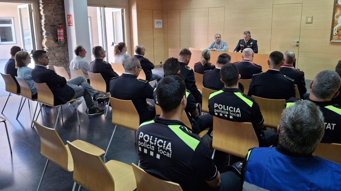 A Polícia local de Sant Celoni comemora seu Dia